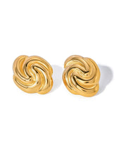 18k gold-plated stainless steel, Tarnish-free, Waterproof, Suitable for sensitive skin, gold earrings, retro earrings, vintage charm, classic earrings, beautiful earrings, timeless earrings, stud earrings, wave design earrings